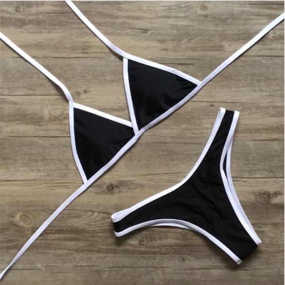 Bikini Set - Picture 3 of 5